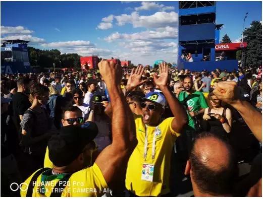 鍗庝负p20pro棣栨涓夋憚,鍗庝负p20pro寰曞崱涓夋憚