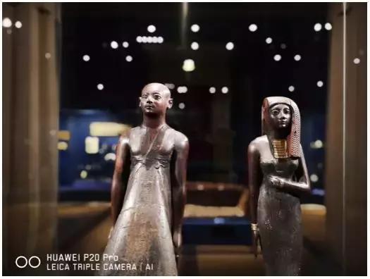 鍗庝负p20pro棣栨涓夋憚,鍗庝负p20pro寰曞崱涓夋憚