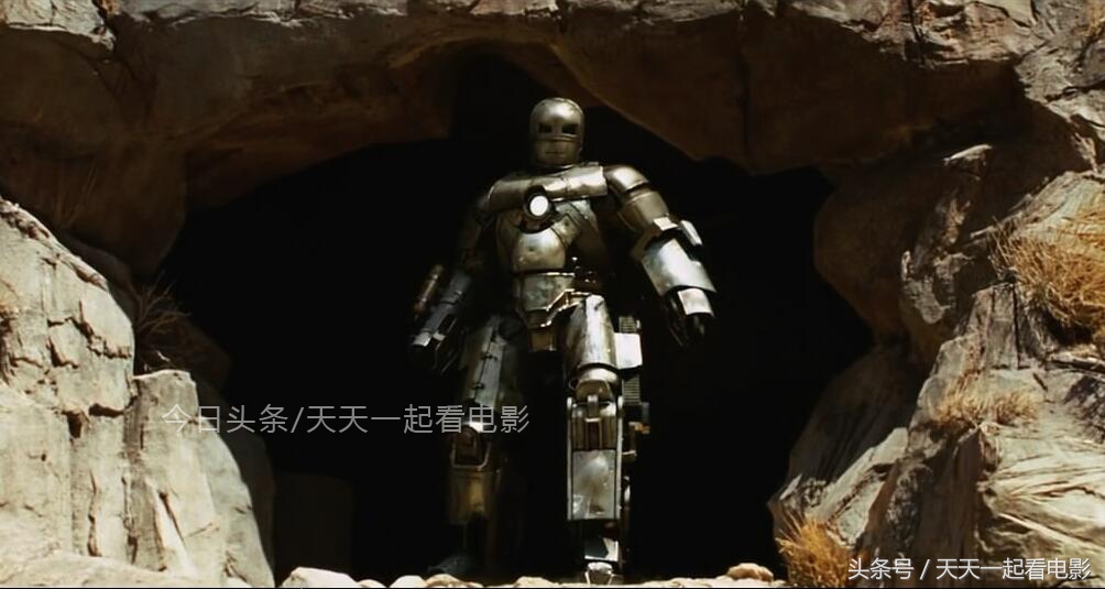 这位国产英雄和钢铁侠就差一套战甲，倒贴钱救人结果坐了3年牢