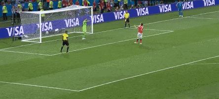 不紧张但害怕,守门员面对罚点球时的焦虑阅读题