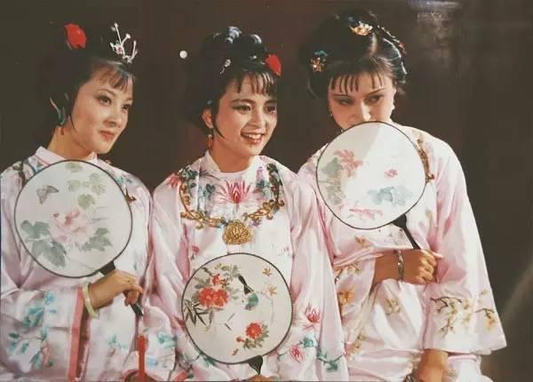 红楼梦贾母与薛宝钗的关系,红楼梦中贾母和林黛玉的关系