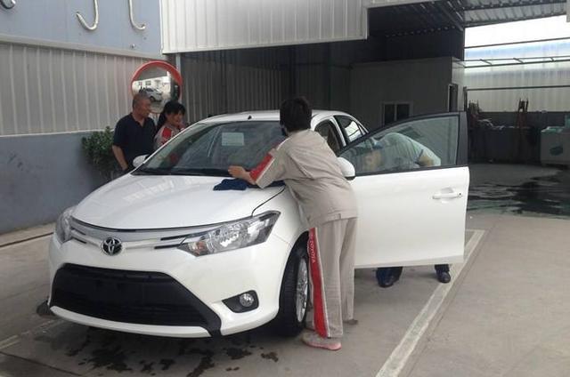 怎样才能看出是不是库存车,提车千万别着急注意这几点