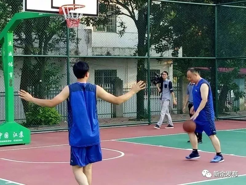 新余运动场,新余复合型塑胶跑道运动场