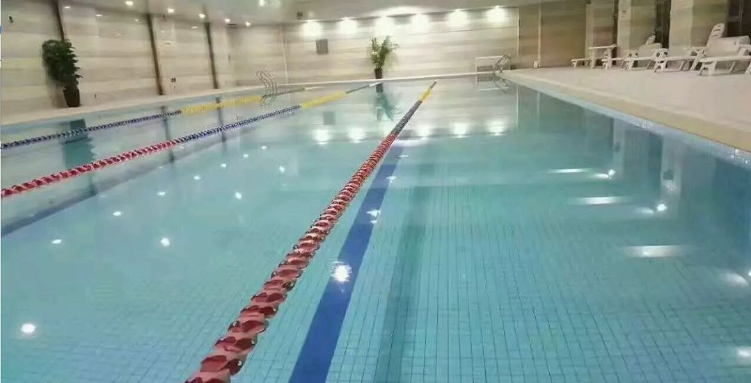 长春适合去的游泳馆,清凉一夏泳池