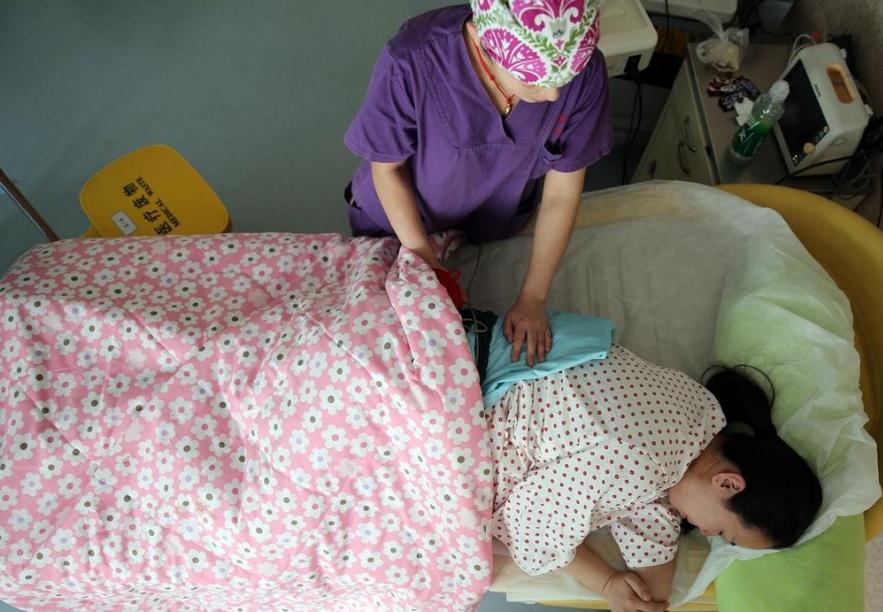 自然娩出胎盘会有胎盘残留吗,第三胎的产程快吗