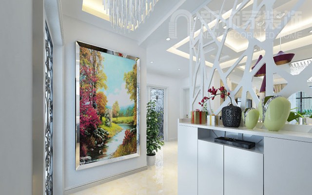 入户进来就是一个独立的玄关空间,有深意的玄关