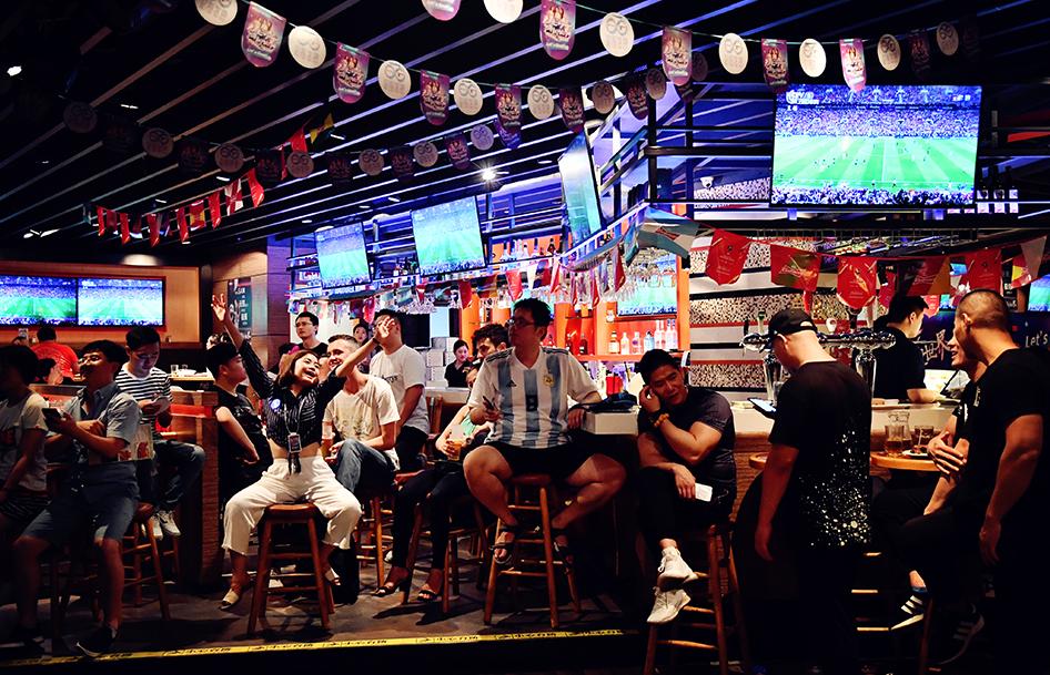 电信也跨界?后世界杯时代,你还能这样过“足”瘾!