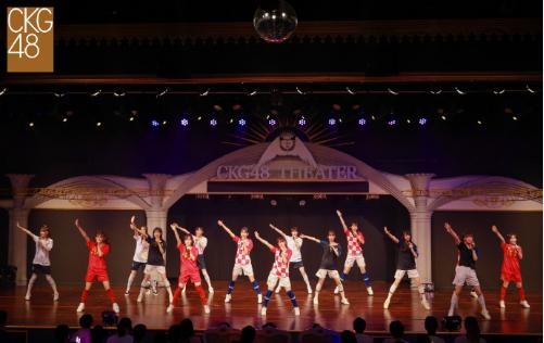 世界杯足球表演,化身足球