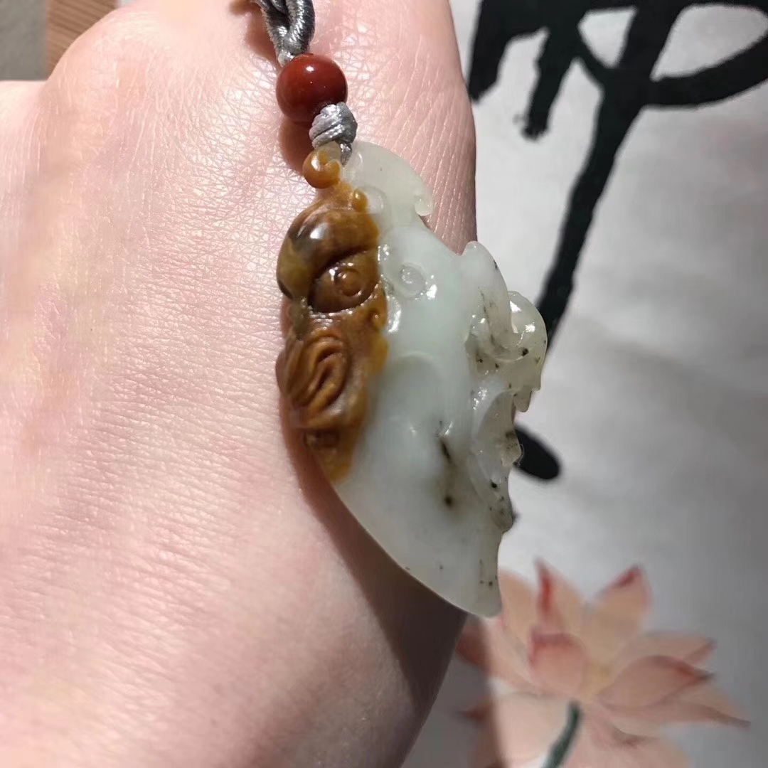 玉石鉴赏：如何给你手里的岫玉准确估值？