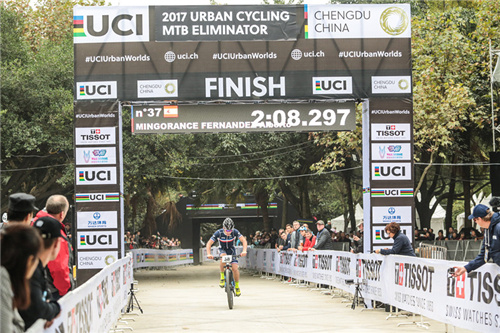 绌胯秺鏃剁┖闅ч亾缁忓吀鏃跺埢,澶╂琛ㄧ粡鍏告