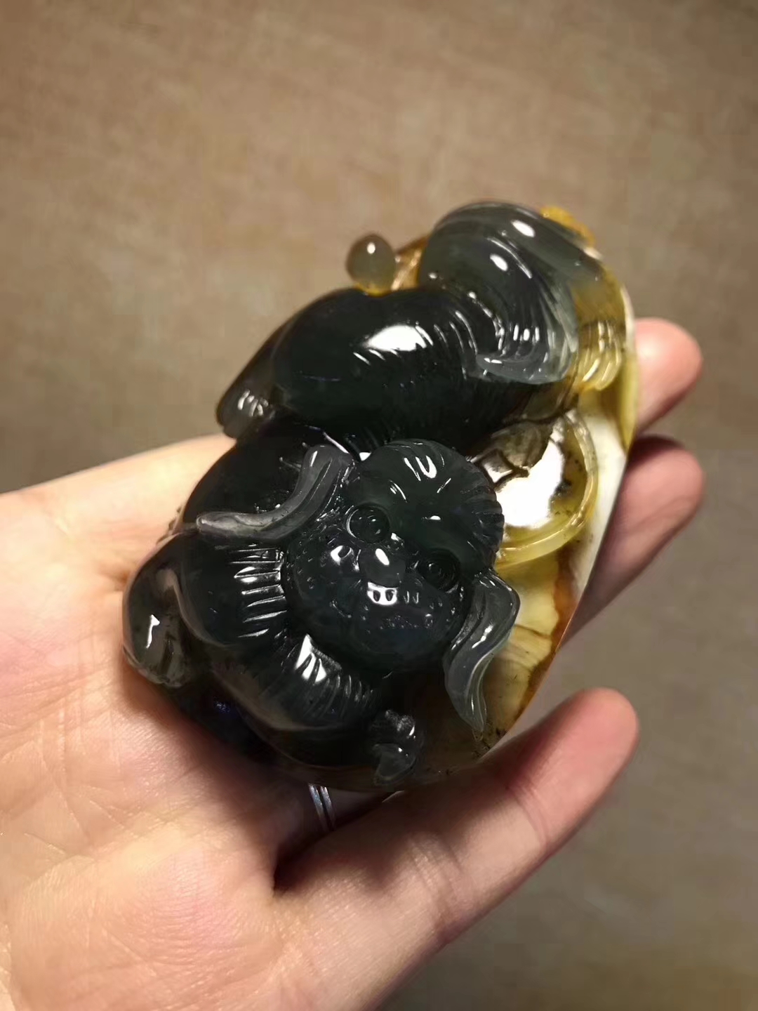 玉石鉴赏：如何给你手里的岫玉准确估值？