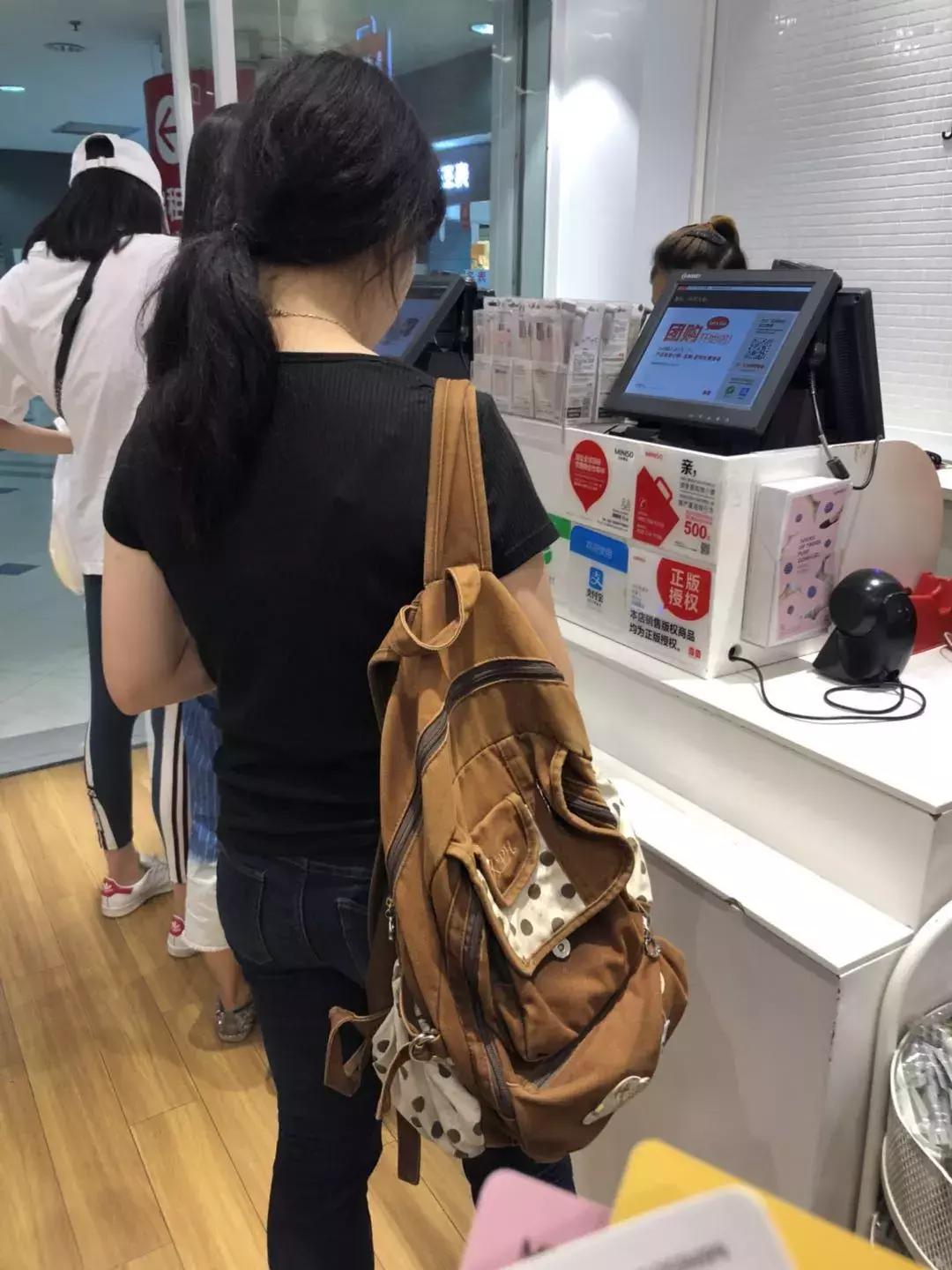 大家愿意买原单还是正品,买原厂原单还是正品