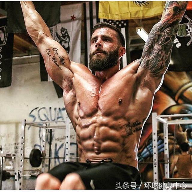 哑铃新手练胸练腹练手臂,哑铃真的可以练肱二头肌吗