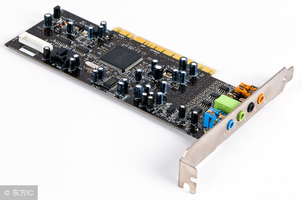 组装一台游戏电脑需要什么配件,电脑配件买回来了自己怎么组装