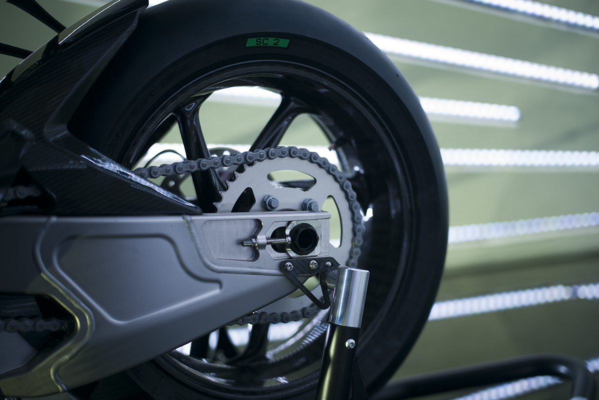 价格超过100万的摩托车,100万摩托车价格大全