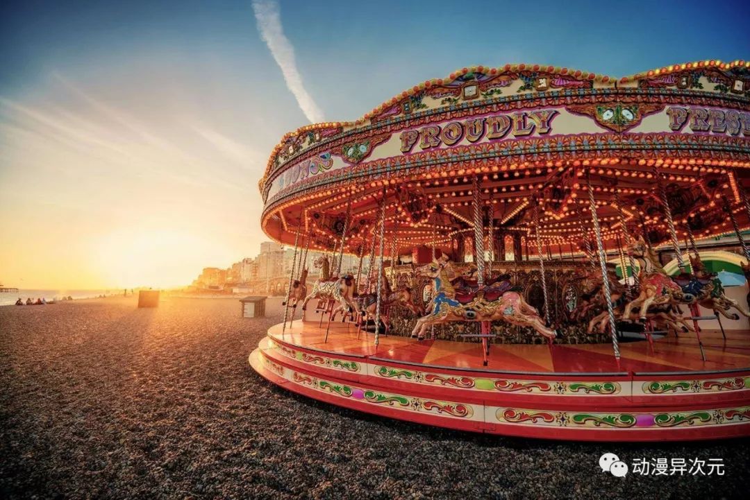 感受旋转木马的浪漫，乐高创意系列10257旋转木马