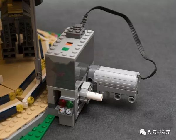 感受旋转木马的浪漫，乐高创意系列10257旋转木马