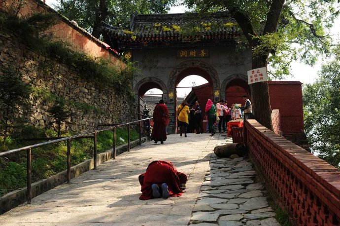 五台山最新旅游信息,五台山旅游攻略最详细