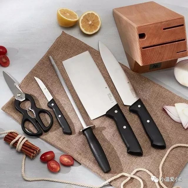 姣斿洟璐环鏍艰繕渚垮疁,姣斿洟璐洿鍥㈣喘