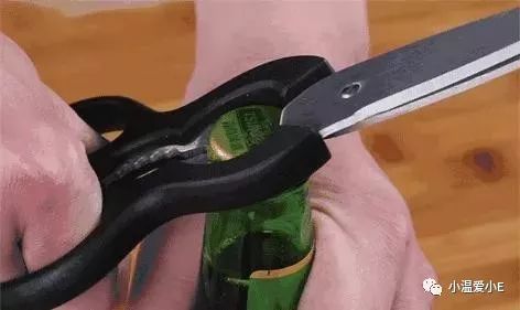 姣斿洟璐环鏍艰繕渚垮疁,姣斿洟璐洿鍥㈣喘