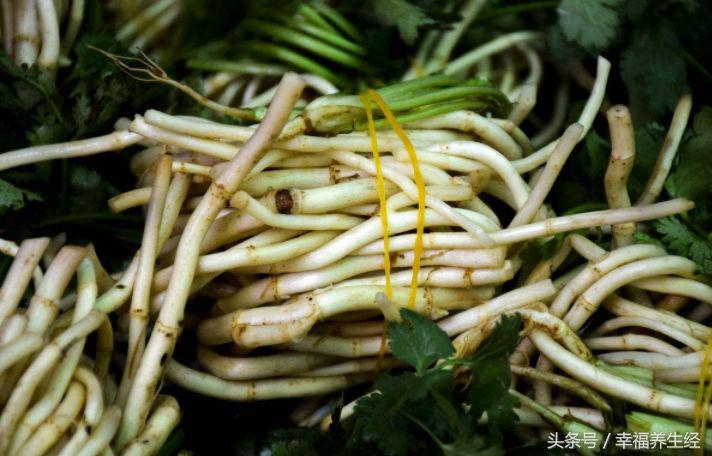 医生建议：女人有妇科炎症，夏天多吃这种蔬菜，杀菌、消炎除异味