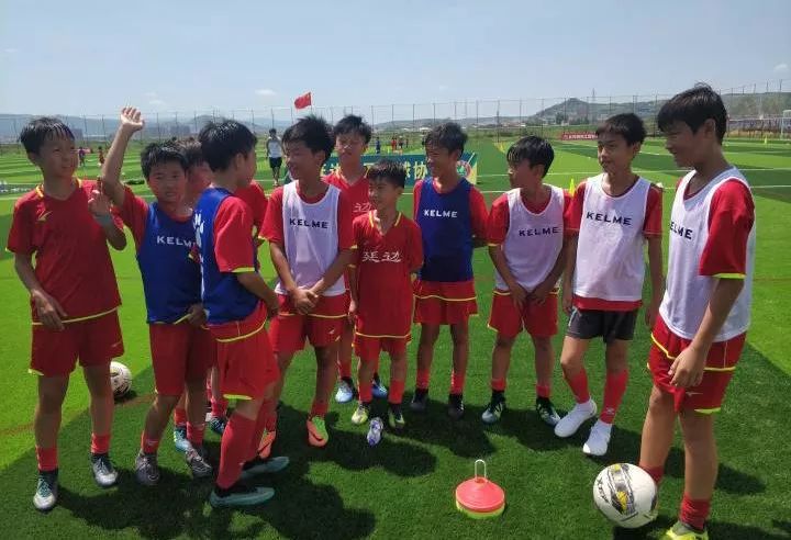 「V游延边」走进魅力龙井~品足球文化，赏大美风光，话全域旅游，牛！