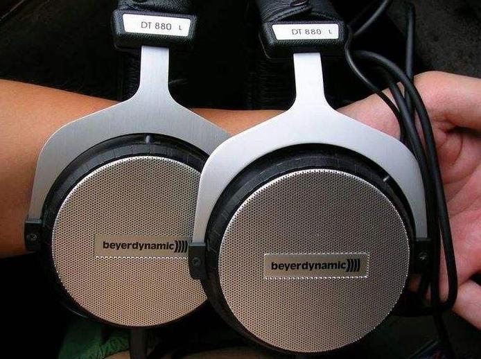 听摇滚入门耳机推荐,适合听摇滚和流行的耳机