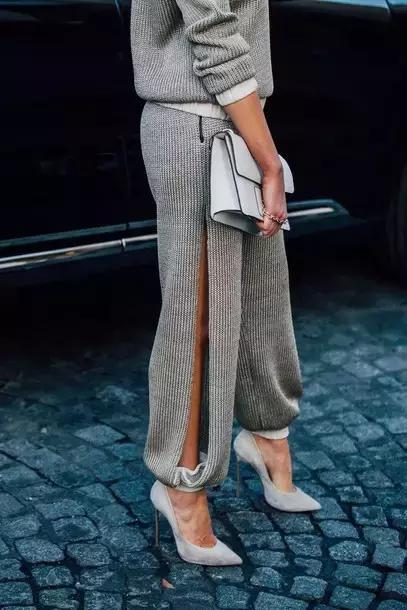 夏天开叉裙子里面可以穿牛仔裤,中长开叉裤裙穿搭