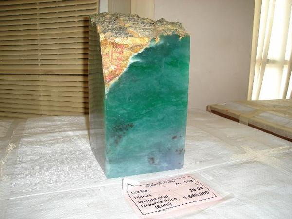 180亿的翡翠,翡翠原石估算方法