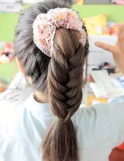 一分钟完成的编发,6款超简单气质编发60秒内就能学会