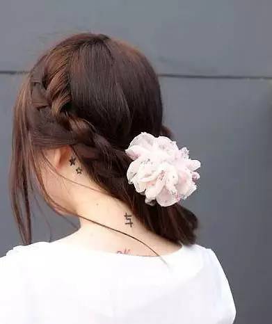 一分钟完成的编发,6款超简单气质编发60秒内就能学会