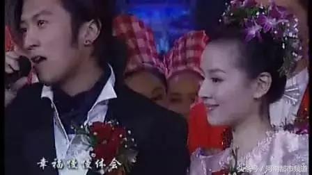 背起吉他的谢霆锋,才是我们记忆中的那个谢霆锋!