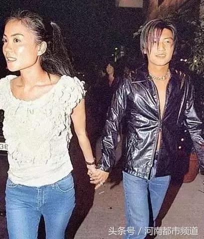 背起吉他的谢霆锋,才是我们记忆中的那个谢霆锋!