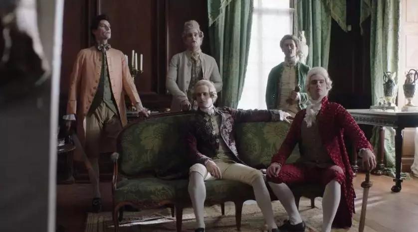 年度最污英剧回归,这群*女妓**又作什么妖