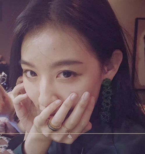 好看的皮囊千篇一律，有趣的耳环万里挑一！耳环选的好你脸最小！