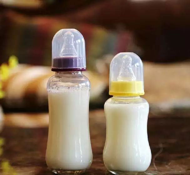 奶水不足妈妈怎么办,奶水不足教你4招快速下奶方法