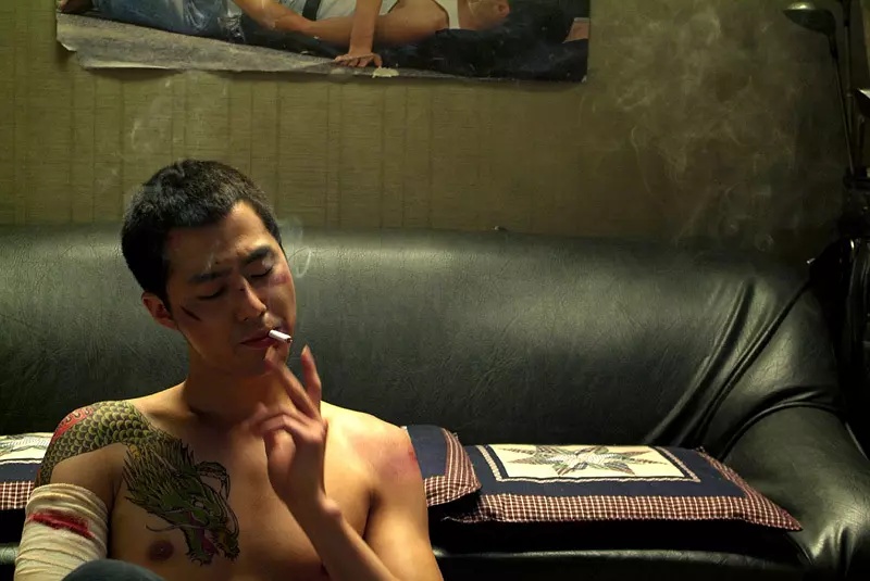 最值得看的四部韩国黑帮电影,推荐6部不能错过的韩国黑帮电影