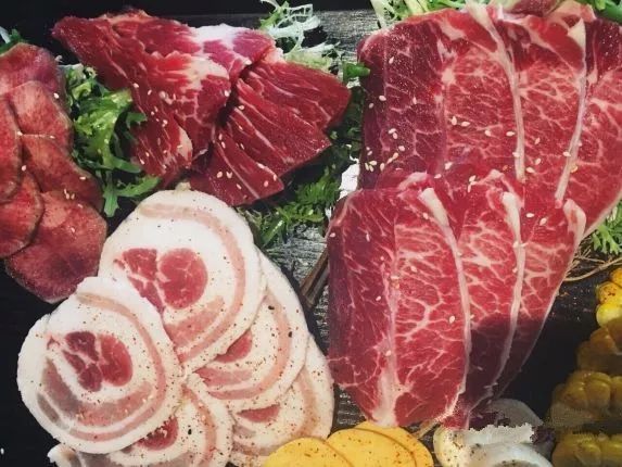 最新长沙美食推荐必吃,长沙美食攻略本地人带你吃遍全城