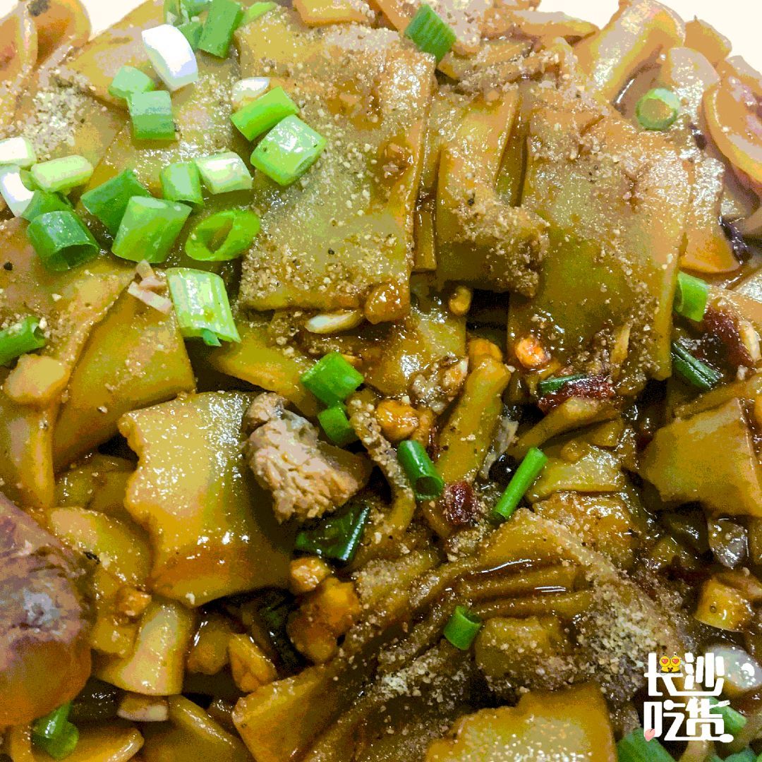 最新长沙美食推荐必吃,长沙美食攻略本地人带你吃遍全城