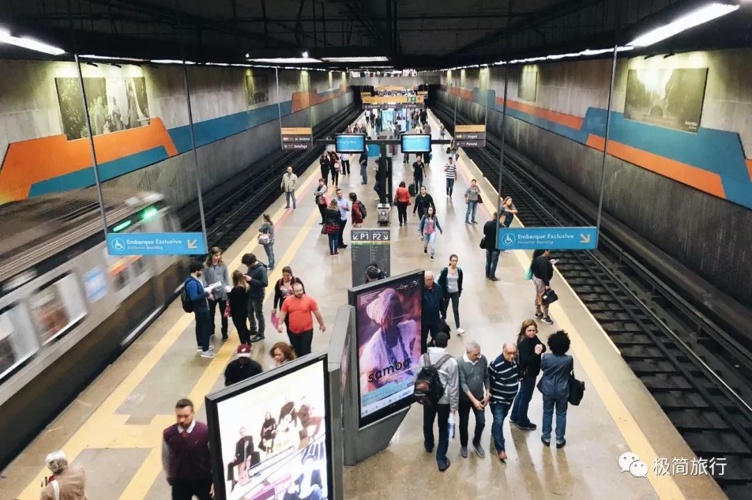 里约热内卢|穿上丁字裤才去海滩,跟着地头蛇才能进贫民窟