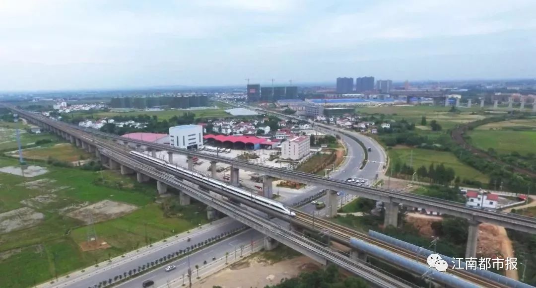 重磅！南昌站开通高铁，全国首趟“环湖”动车开行