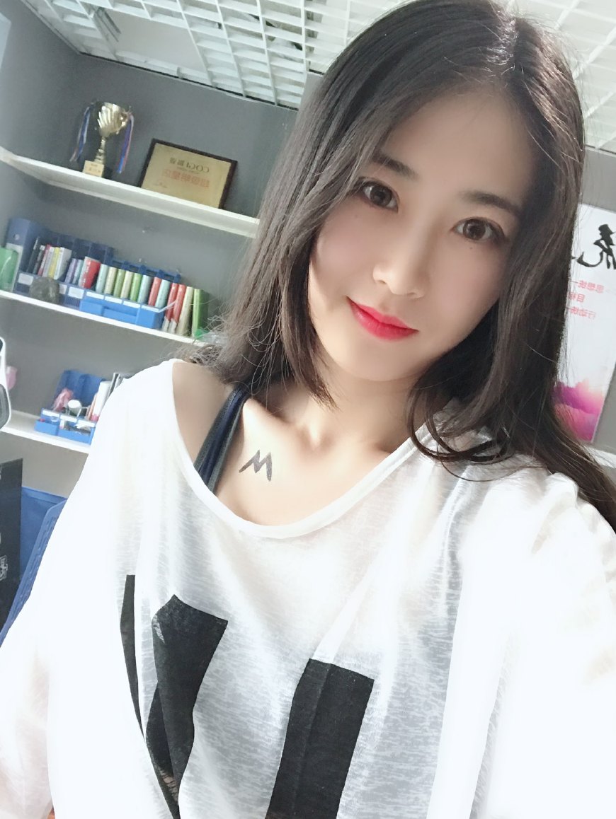 法令纹笑纹怎么去除,三分钟淡化法令纹你学会了吗