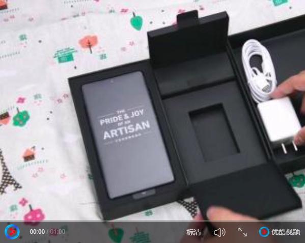 坚果r1现在是否还值得购买,坚果r1现在值得入手嘛