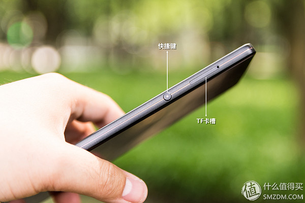 坚果r1现在是否还值得购买,坚果r1现在值得入手嘛