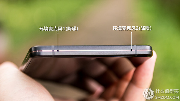 坚果r1现在是否还值得购买,坚果r1现在值得入手嘛