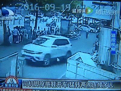 货车司机穿拖鞋驾驶违规吗,穿拖鞋开车车主知道吗