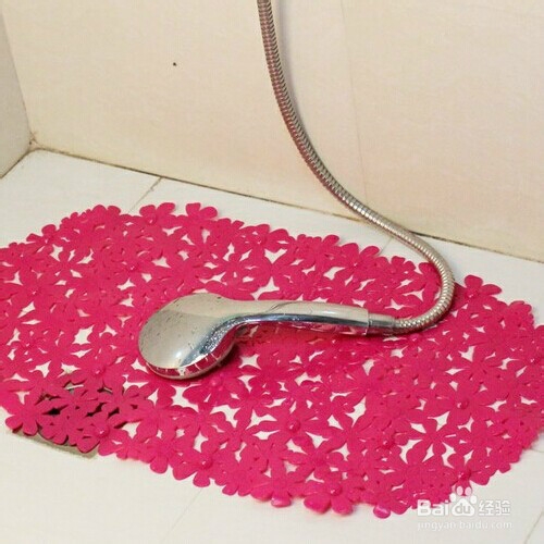 孕初期洗澡注意事项及禁忌,孕妇洗澡的正确方法和注意事项