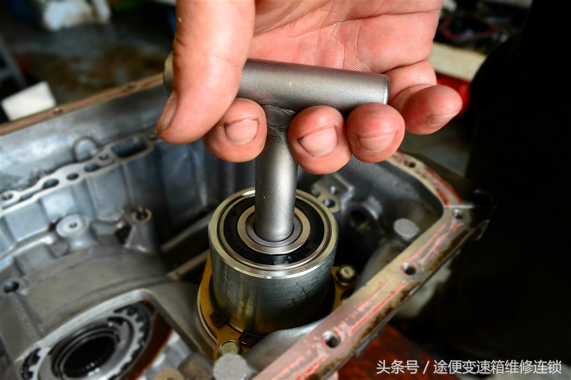 马自达at变速箱低速顿挫,马自达6变速箱跳挡怎么回事