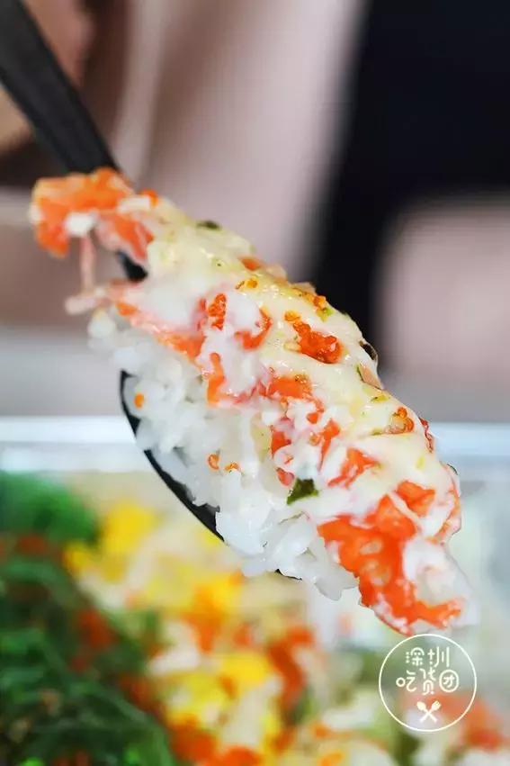 车前外带寿司高颜值和美味的内涵，迅速成为深圳寿司外带界的黑马