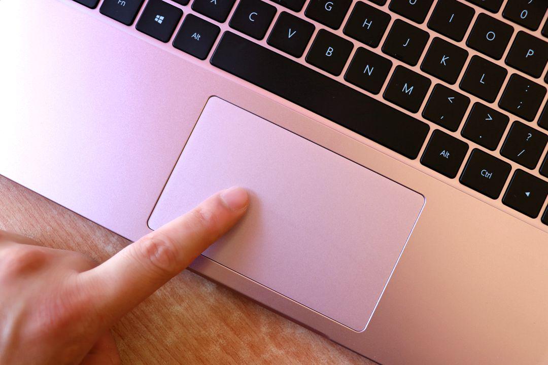 轻薄便携超强性能不抢购,荣耀MagicBook定价实惠